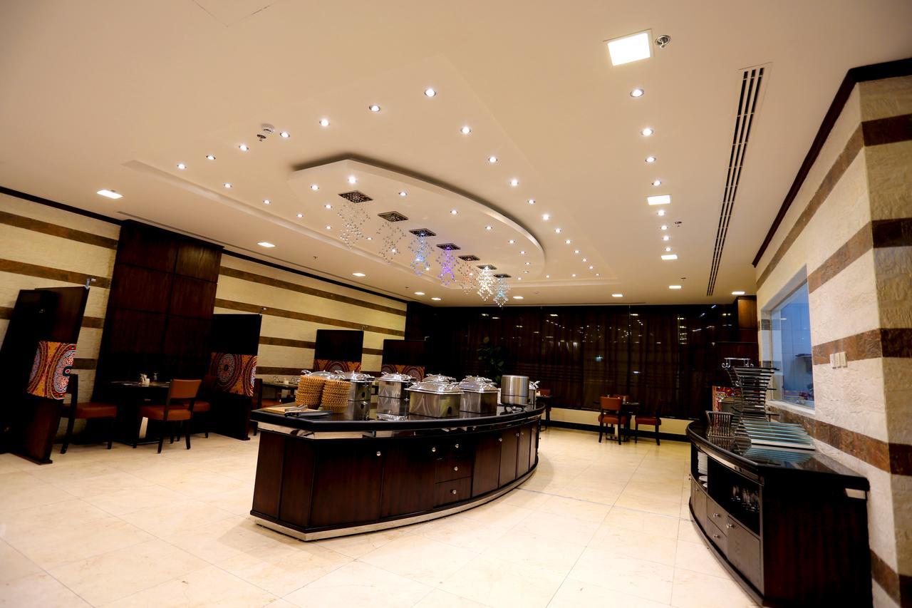 Golden Bujari Hotel Khobar Buitenkant foto