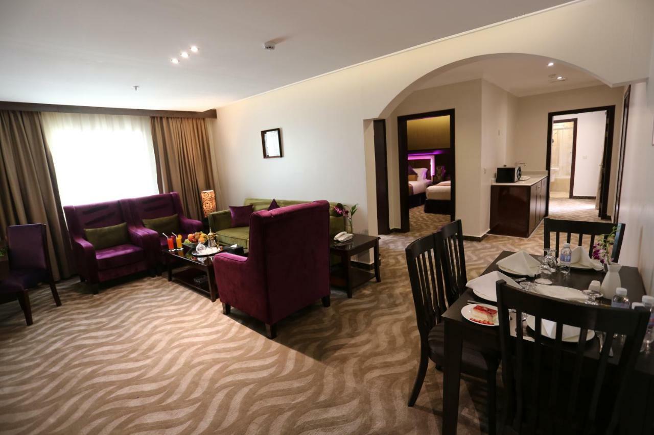 Golden Bujari Hotel Khobar Buitenkant foto